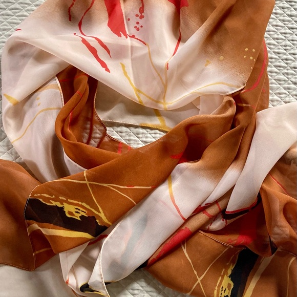 Large abstract CHIFFON scarf - Picture 10 of 12